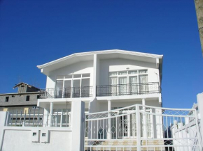 Private House 3 Double Bedroom in Trou Aux Biches